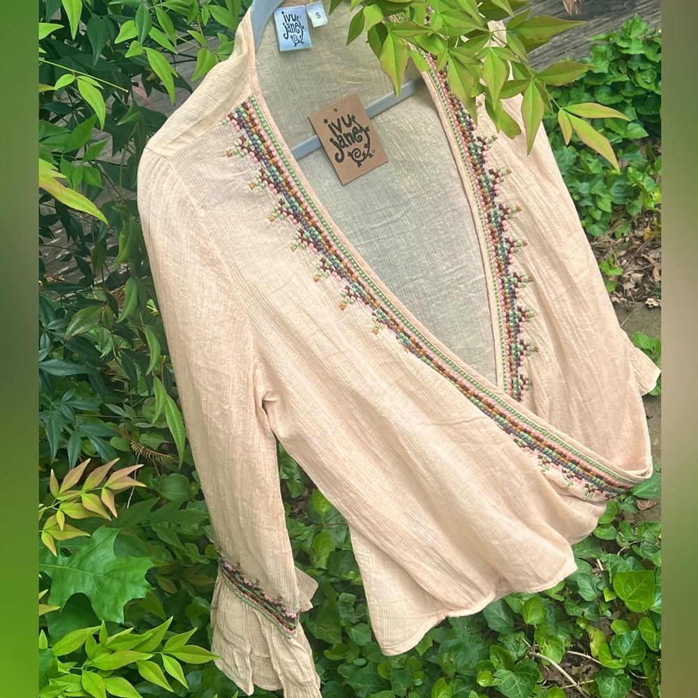 Ivy Jane mock wrap top
